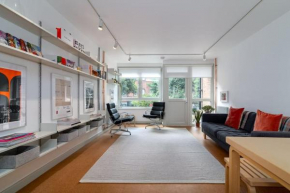 2-bedroom minimalist apartment in Borough